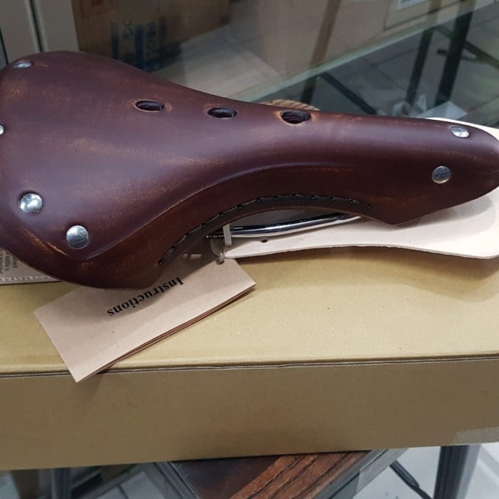 Gyes Saddle Cl17 A 1 Brown Type Classic Kayu Kulit Stenlies -Gratisongkir