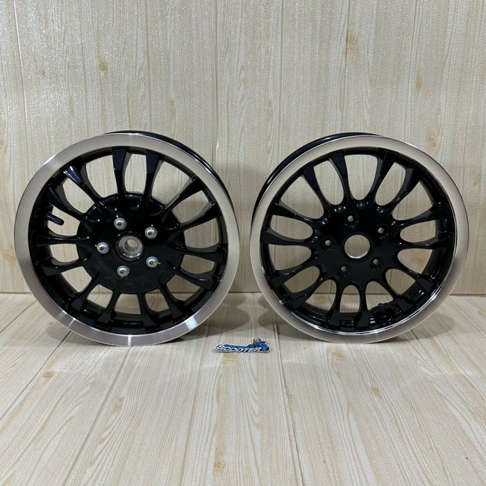 Velg Ori Original Vespa Sprint Euro Black Polish Primavera LX S R12