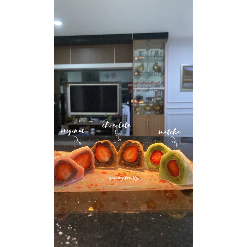 

A Ready Stock [Baca Desc] Ichigo Daifuku Mochi Strawberry 1 Pack Isi 3 & 4