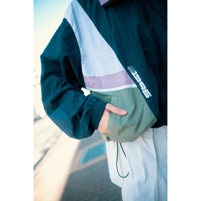 Promo Tsukuba 1986 Nylon Vintage Oversize Windbreaker / Jaket Japan Nilon Retro Colorblock