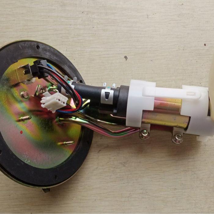 Pompa Bensin Komplit Timor Dohc Injection Fuel Pump Assy Timor Dohc Injection Kode 093