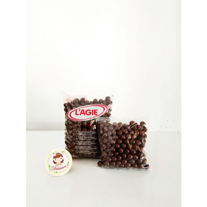 

500gr coklat lagie golden city chocolate ball isi biuit