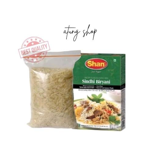 

CN650 Beras Basmati Asli India 1 Liter (750 gram) Lengkap + Bumbu Shan Bombay Biryani Instan Food