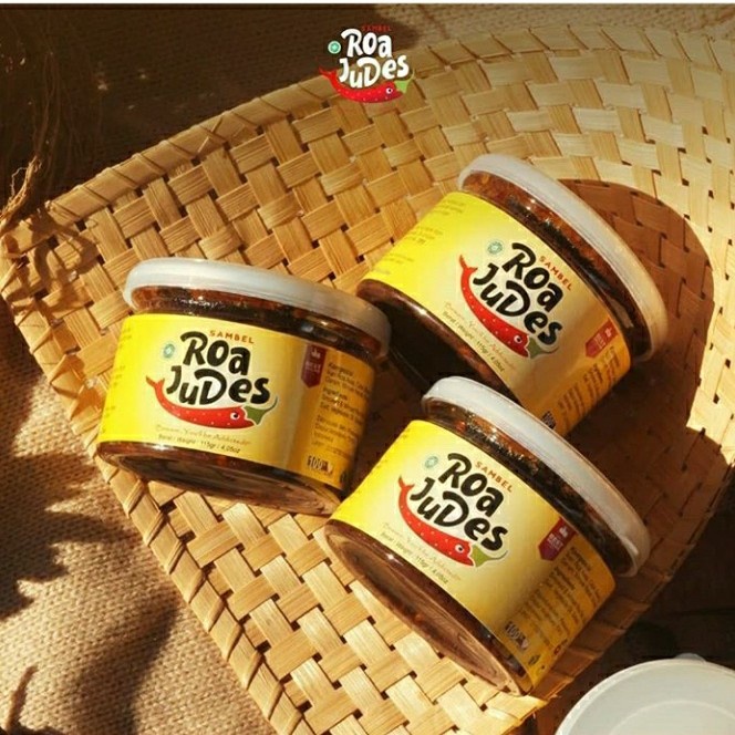 

Lezat- Buy 1 Get 1 Sambal Ikan Roa Judes (Juara Pedas)