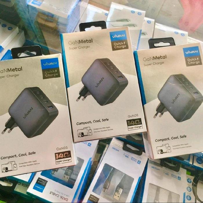 Nakula Sadewi Vivan Gan05 Ganmetal Super Charger 140W