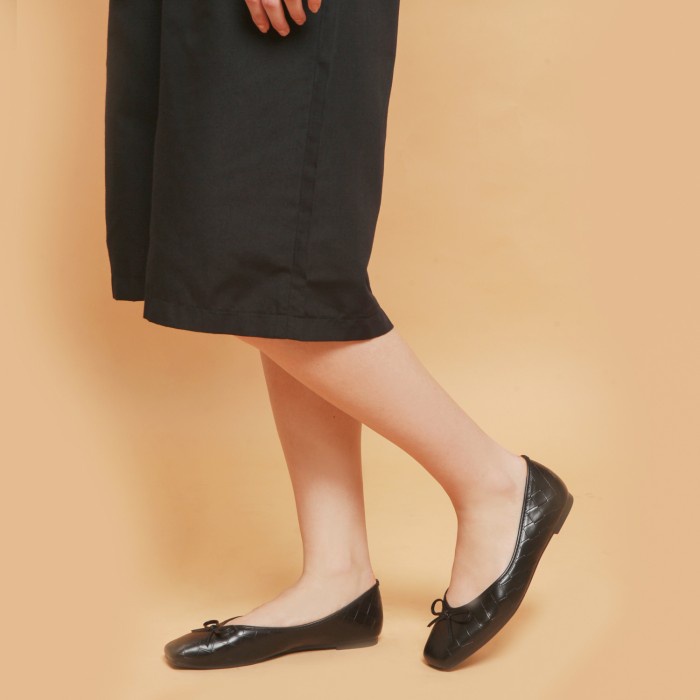 Ncy Shoes Sepatu Wanita Kate Flat Shoes Warna Hitam