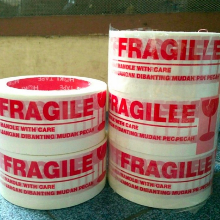 

LAKBAN FRAGILE MERAH 2INC 90YARD ISI 6ROLL