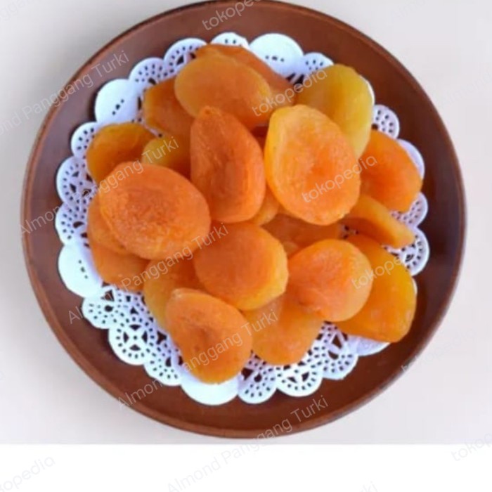 

Dried Apricot 500 Gram/ Buah kering Apricot / apricot turki fresh