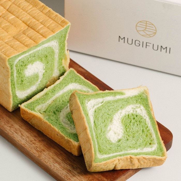 

Matcha White Chocolate Shokupan Seasonal Limited Special