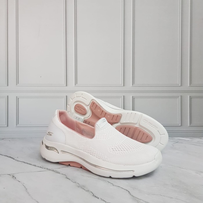 SKECHERS ARCH FIT IMAGINED/SKECHERS ARCH FIT/SEPATU SKECHERS WANITA