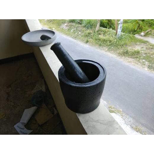 Lumpang Batu Kali Super Halus 20cm + Alu