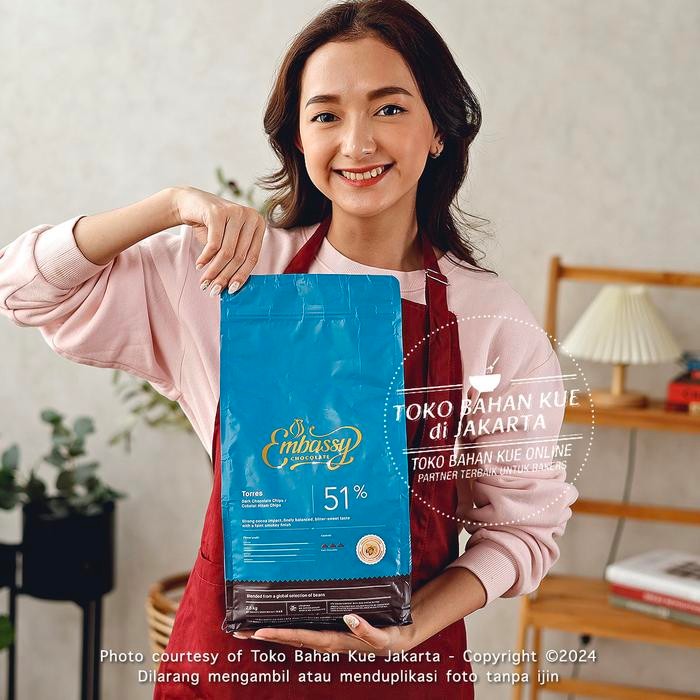 

BisaInstan- Tulip Embassy Chocolate - TORRES 51% 2,5kg ASLI Coklat Chip Couverture