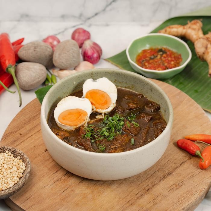 

NewZbgt- Rawon ala Phopho (free sambal dan telur asin)