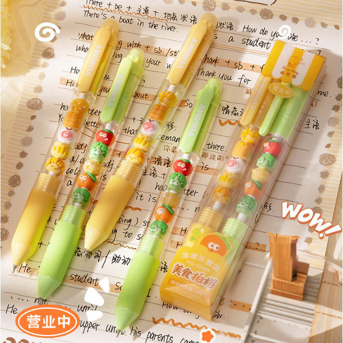 

UM1 PULPEN GEL 0,5 MM 1 SET ISI 2 PCS DENGAN BEADS YANG DAPAT DIMAINKAN