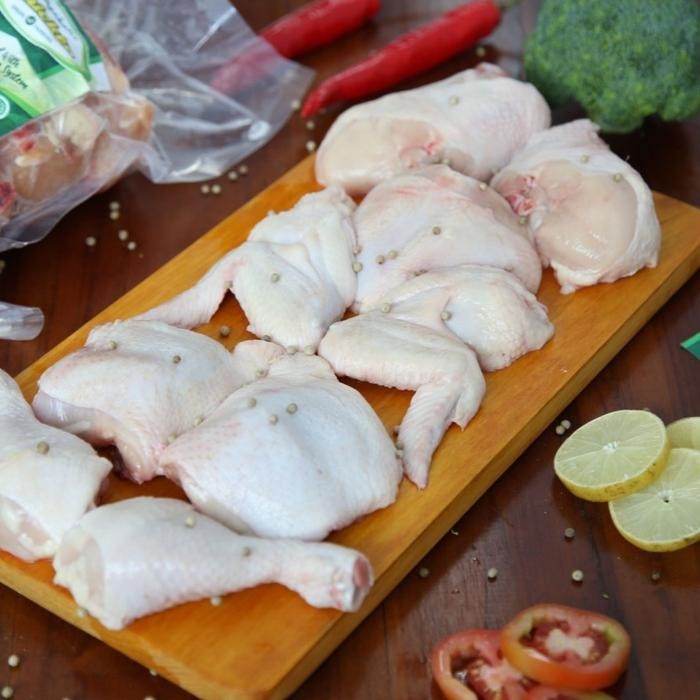 

Ayam Probiotik Organik 700-800 Gram Potong 9 Berkah Chicken