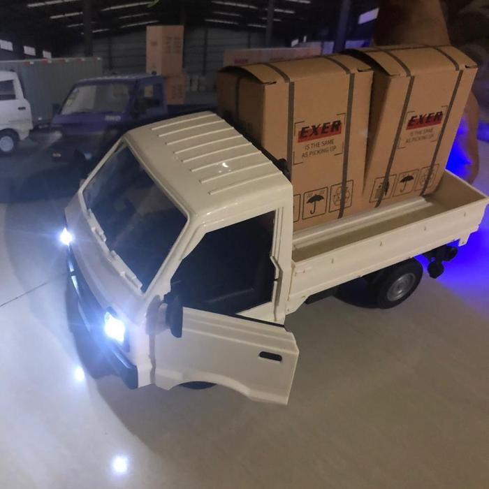 Fancy Toys - Mainan Mobil Pickup Remot Dan Berasap
