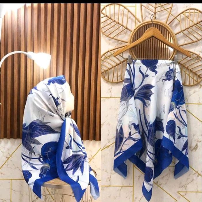 cantikk- Hijab jilbab segi empat motif baniskup bunga besar series Cici/kerudung katun sublime