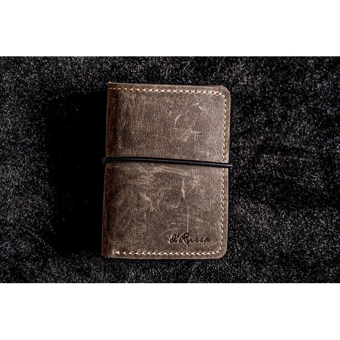 

Dompet Kartu Nama Pria Wanita Kulit Sapi Asli Grade A Seri Tarantula