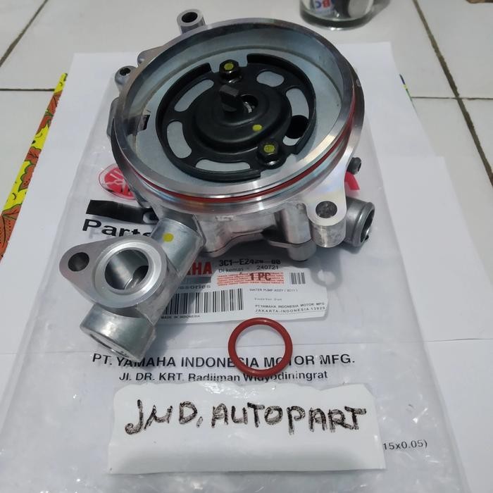 PREMIUM RUMAH WATER PUMP ASSY SET 3C1-VIXION OLD /NEW-MX KING ORI YGP
