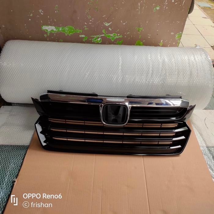 Grill Bumper Depan Brv Original