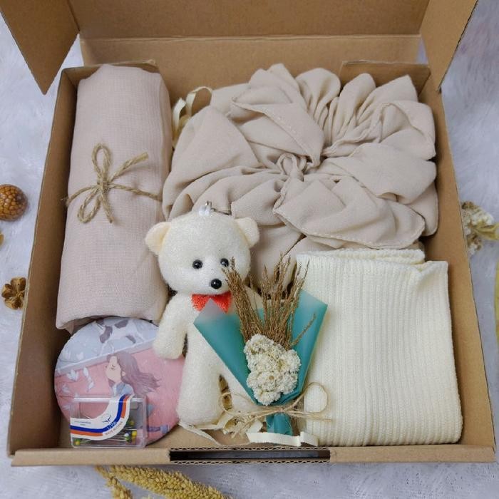 Gala Galore Kado Hampers/Hadiah Spesial Untuk Wanita/Kado Ulang Tahun/Kado Anniversary/Kado