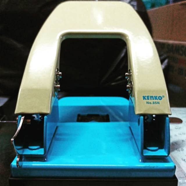 Pembolong Kertas Kenko No.85 Besar / Plong / Punch