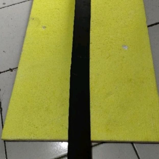 Karet Bumper Depan Avanza Xenia 2022