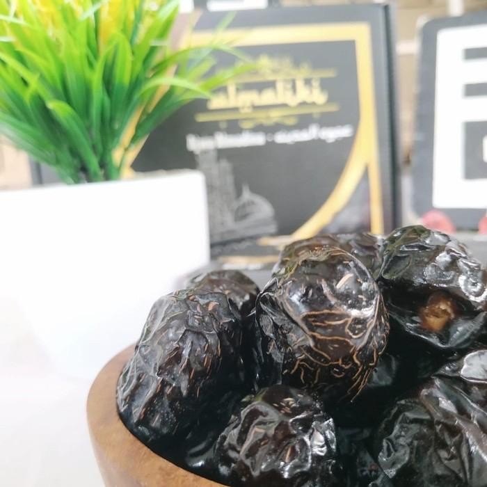 

Peno_Hay Kurma Ajwa/Kurma NabI [ JUMBO ] 500gram Premium