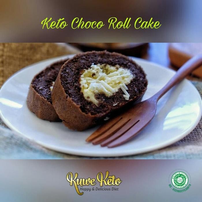

KETO CHOCOLATE ROLL CAKE