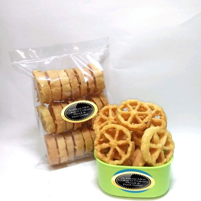 

PastikanTerjaminMutunya- KUE KEMBANG GOYANG(250g)