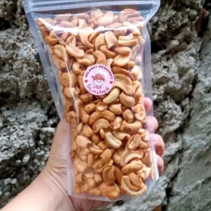 

PastikanTerjaminMutunya- Kacang mede patahan matang 500gram