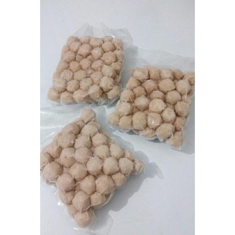 

BnyKBonusBelidiMari- Pork Ball (baso daging babi)