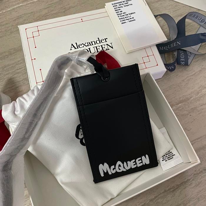 

Alexander McQueen Lanyard Cardholder with strap brand new authentic