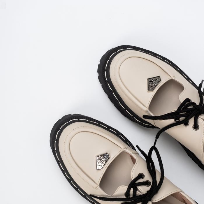 Cekhas - Kama Cream Sepatu Docmart Shoes