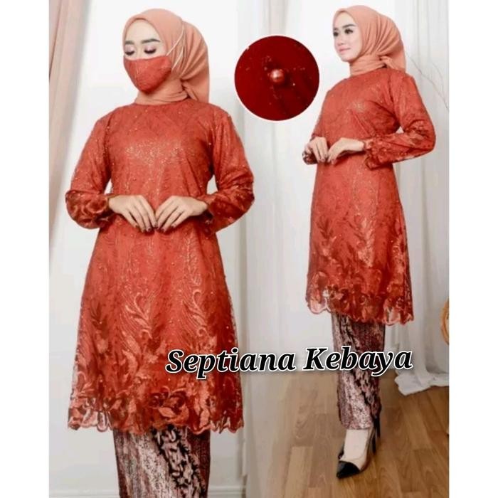 Trenatik- Set Kebaya Couple Warna Terakota - Baju Batik Couple Merah Bata - Couple Kebaya Dan