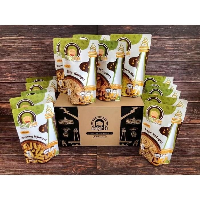 

Paket Keluarga Besar - Oleh Oleh Jakarta Neng Mae - Free Plastik Kece! Terlaris