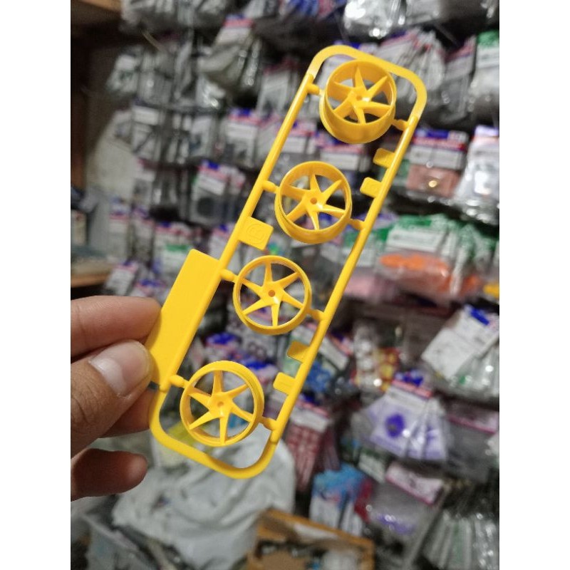 TAMIYA VELG MEDIUM 6 SPOKE KUNING / SPIRAL ORIGINAL LOSSEKIT