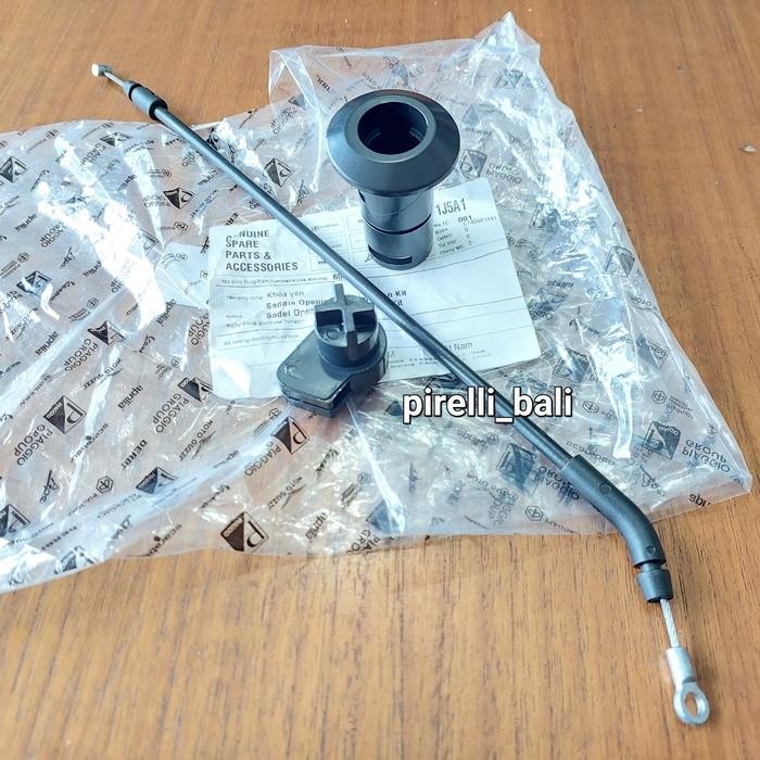 MURAH Seling Jok LX dan Vespa S Kabel Sadel Ori Kunci Saddle