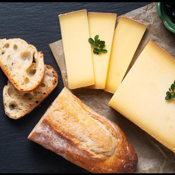 

BARANG TERLARIS Comte French Cheese AOP (Imported)