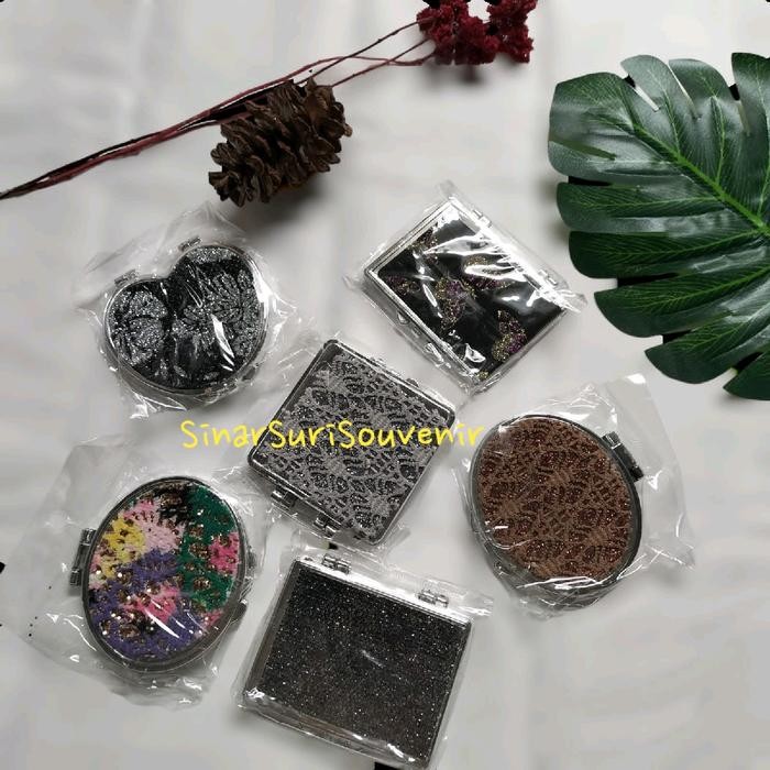 Souvenir Pernikahan Kaca Lipat Gliter Cermin Murah cantik dan mewah Isi 50 pcs