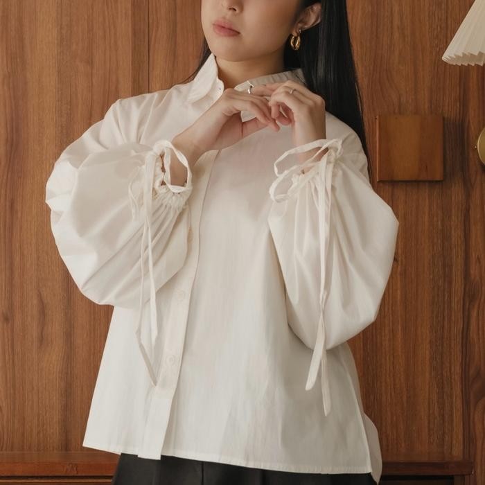 Leysa Blouse By.Ody [Ready Stock] Terlaris