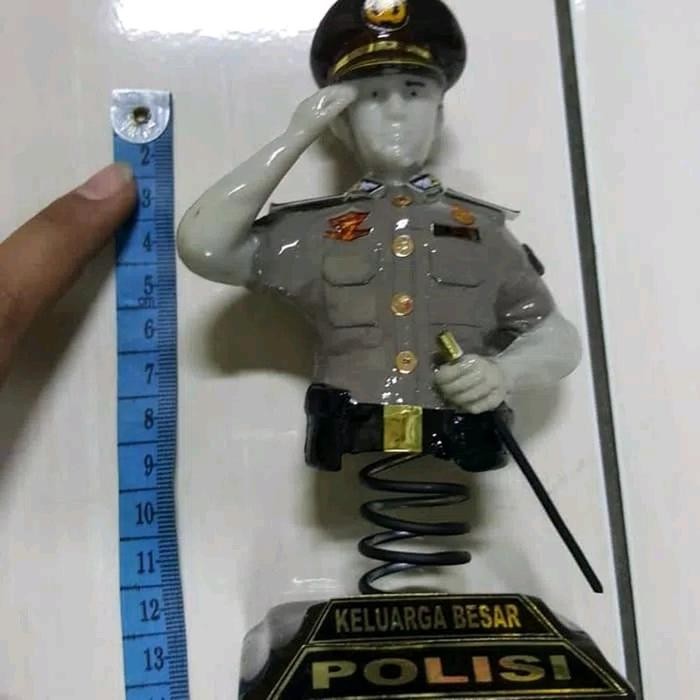 New Miniatur Patung PolisiMiniatur Pajangan Mobil Polisi-Miniatur