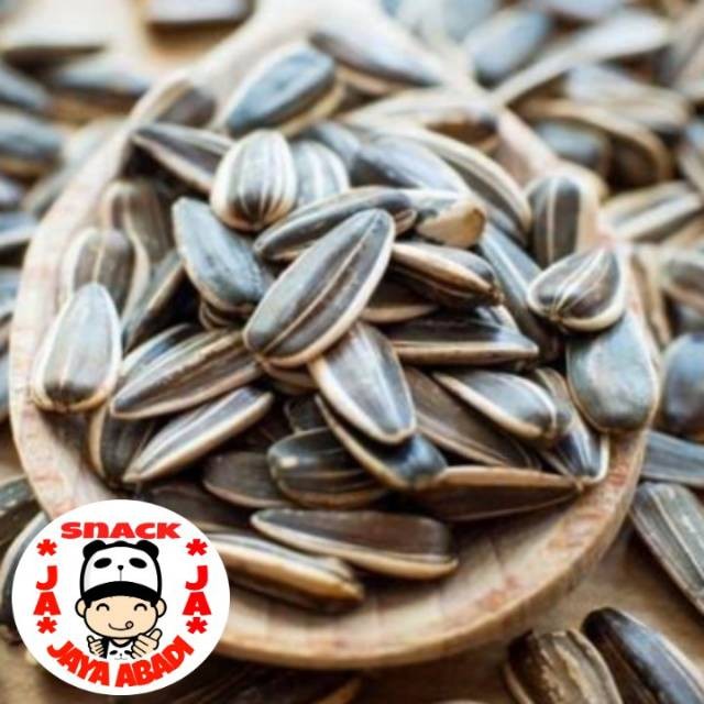 

500 GR Kuaci Rebo/ Kuaci Bunga Matahari/ Biji Bunga Matahari Kiloan- Rasa (Susu - Original)