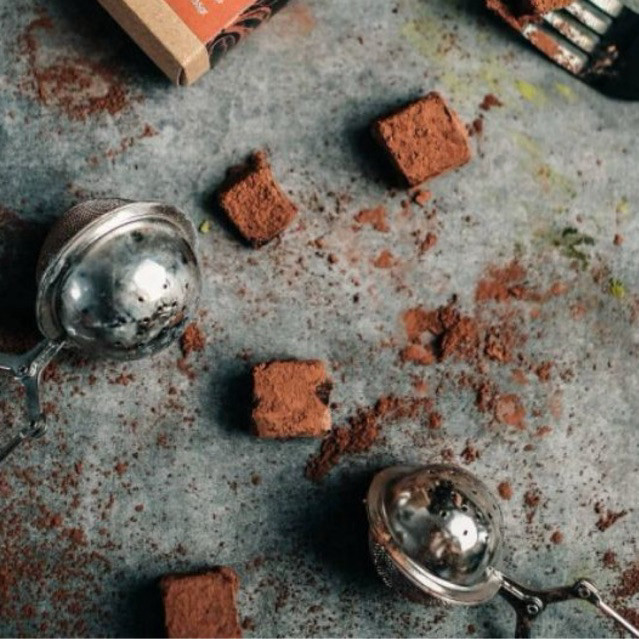 

Omahjajanan Trufflelogy - The Choco Mur / Chocorum L 100% Halal L Cokelat Lokal Premium