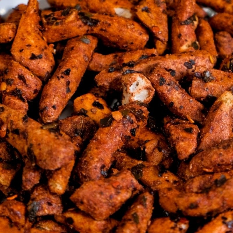 

Eumsig Basreng Daun Jeruk 1Kg, Basreng Pedas, Rempah Alami Kriuk Gurih