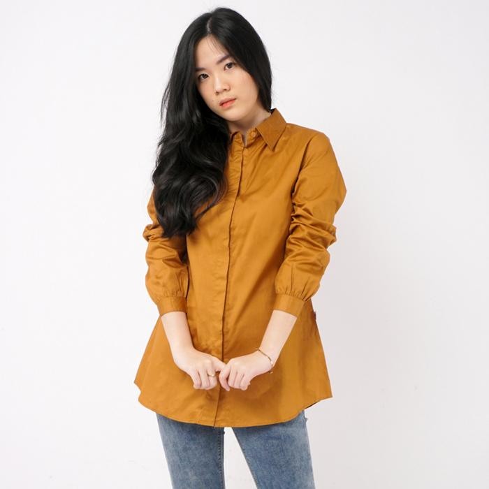 

Terlaris Kemeja Wanita Polos Slimfit Warna Kuning Kunyit - Aura Catalogue