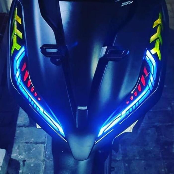 Ready JT Sticker lampu alis , stiker alis atau lampu sein vario new 125 150
