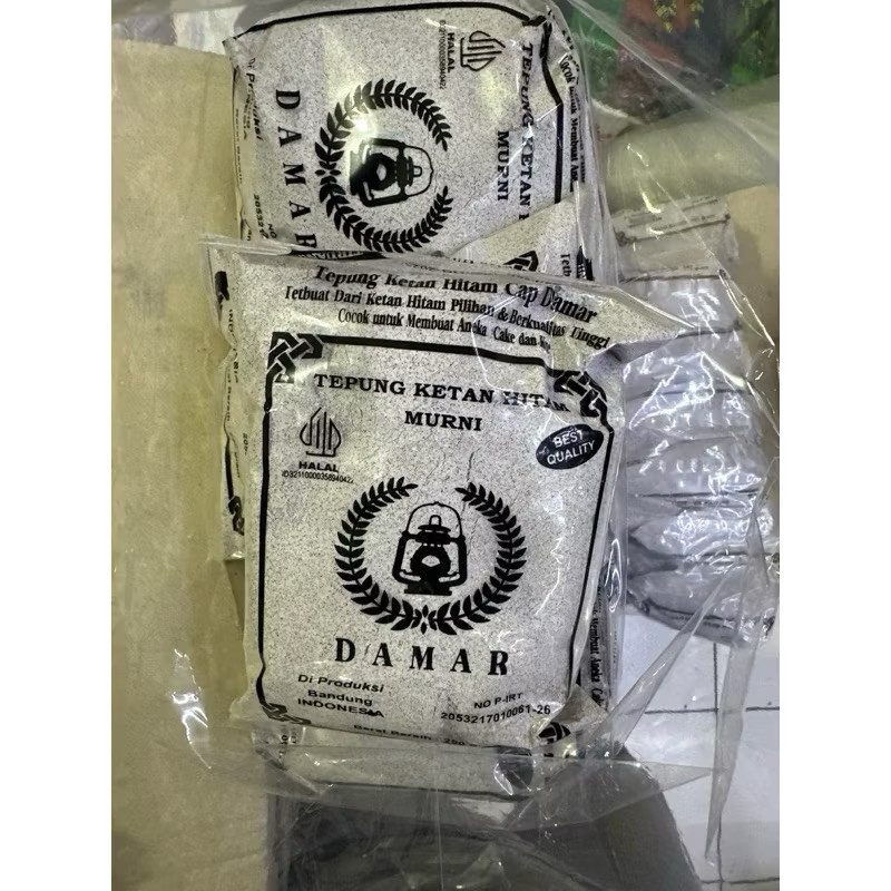 

Konter Makanan Tepung Ketan Hitam Damar / Ny.Suri 250G