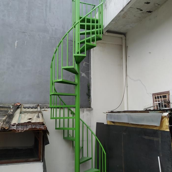 Ready.. Tangga Putar Besi Minimalis