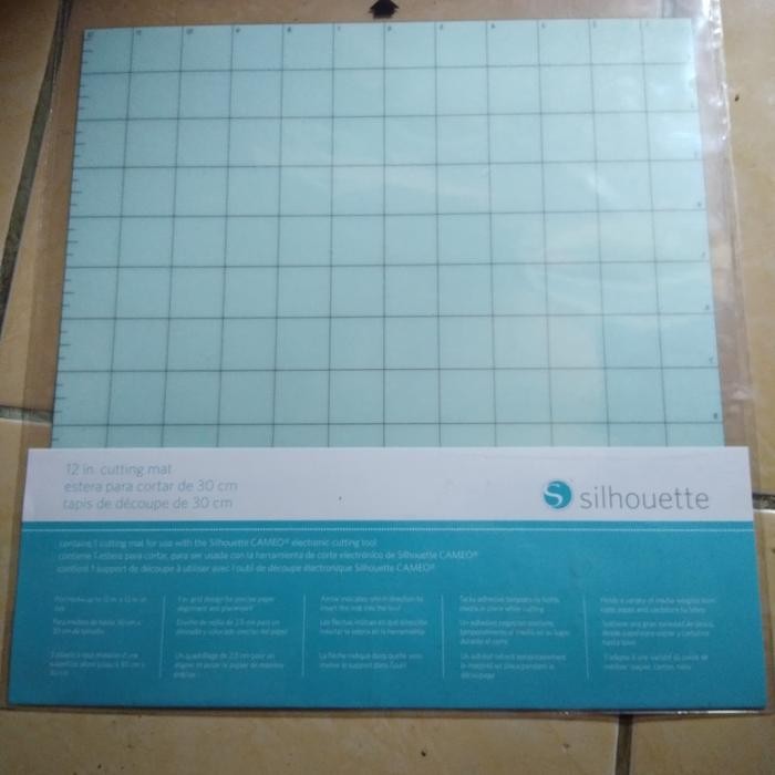 

CUTTING MATT / TATAKAN ALAS MESIN CAMEO UKURAN 12INCH